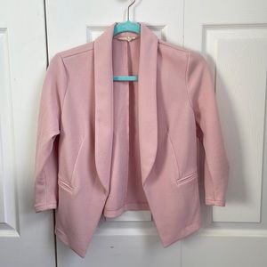 Cropped pink blazer